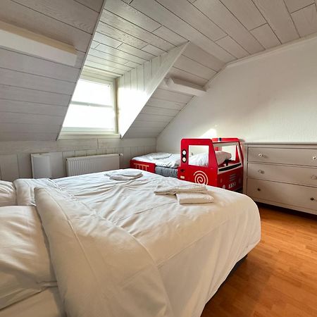 Der Schwan 7 - 3 Schlafzimmer - 2 Balkone - Zentral - 100 Qm Düren - Eifel Dış mekan fotoğraf