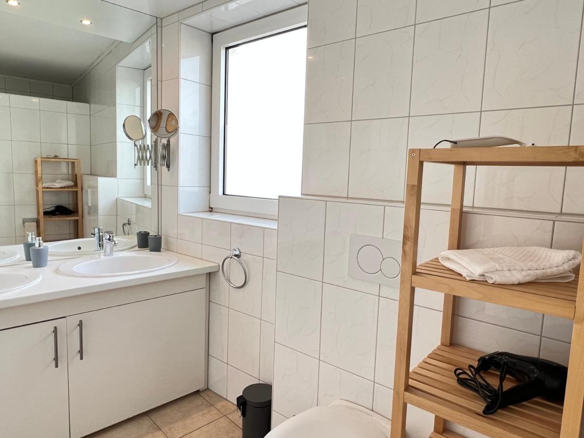 Der Schwan 7 - 3 Schlafzimmer - 2 Balkone - Zentral - 100 Qm Düren - Eifel Dış mekan fotoğraf