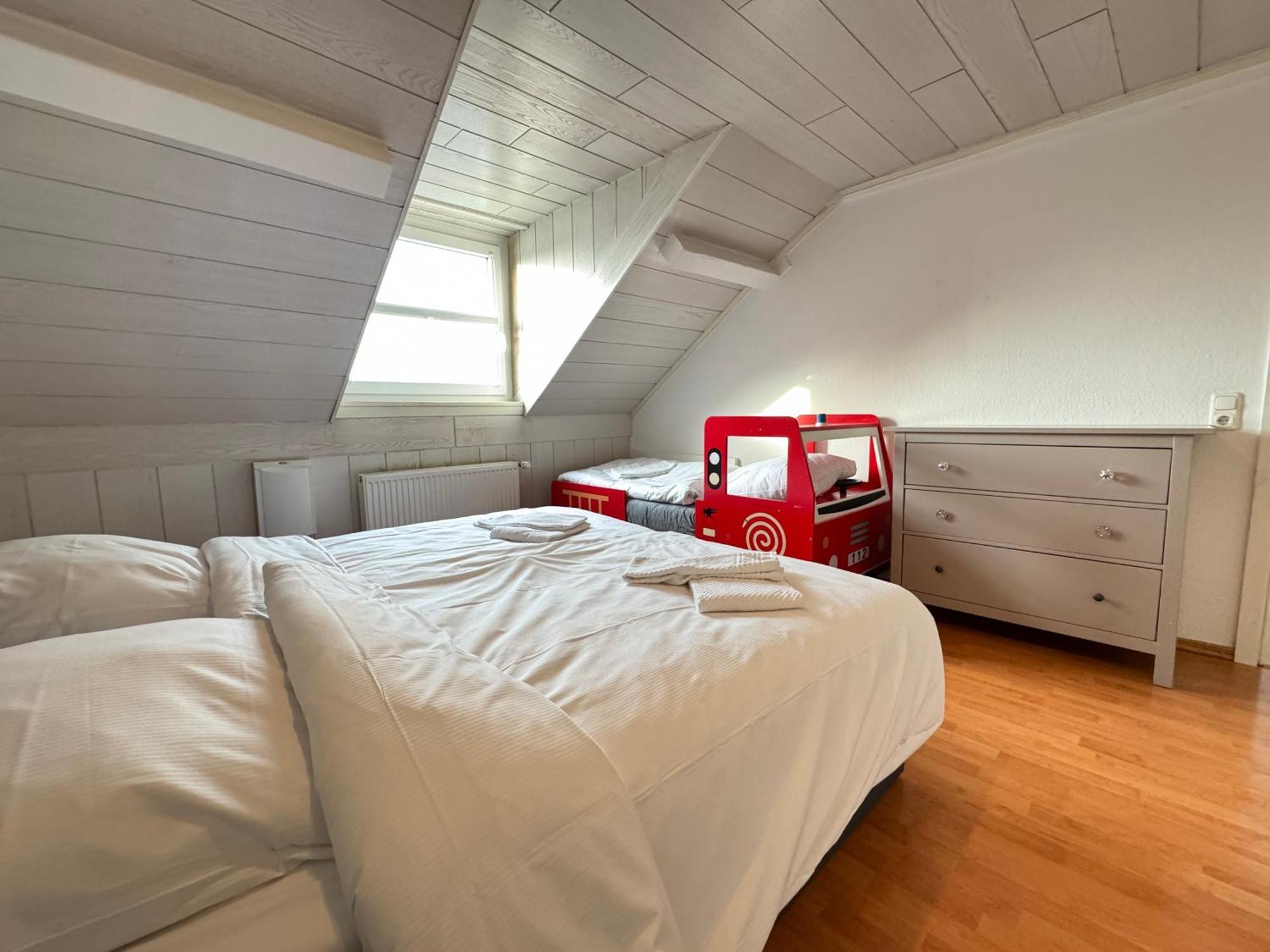 Der Schwan 7 - 3 Schlafzimmer - 2 Balkone - Zentral - 100 Qm Düren - Eifel Dış mekan fotoğraf