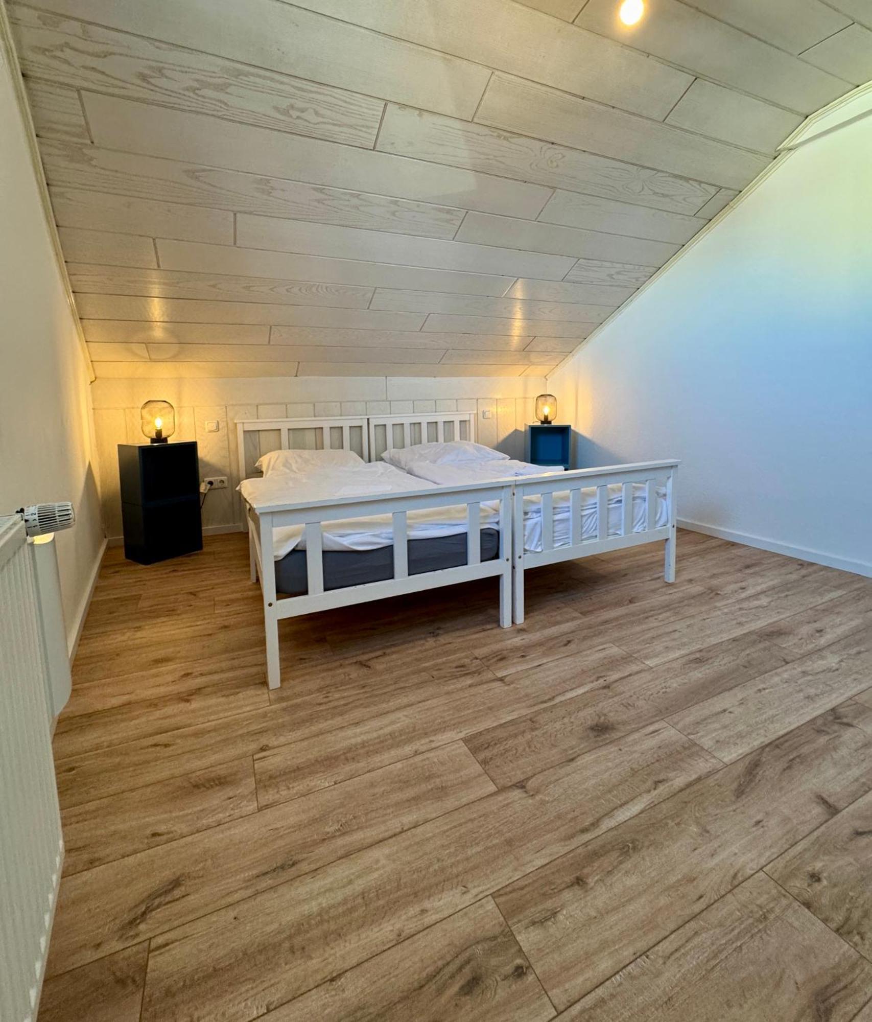 Der Schwan 7 - 3 Schlafzimmer - 2 Balkone - Zentral - 100 Qm Düren - Eifel Dış mekan fotoğraf